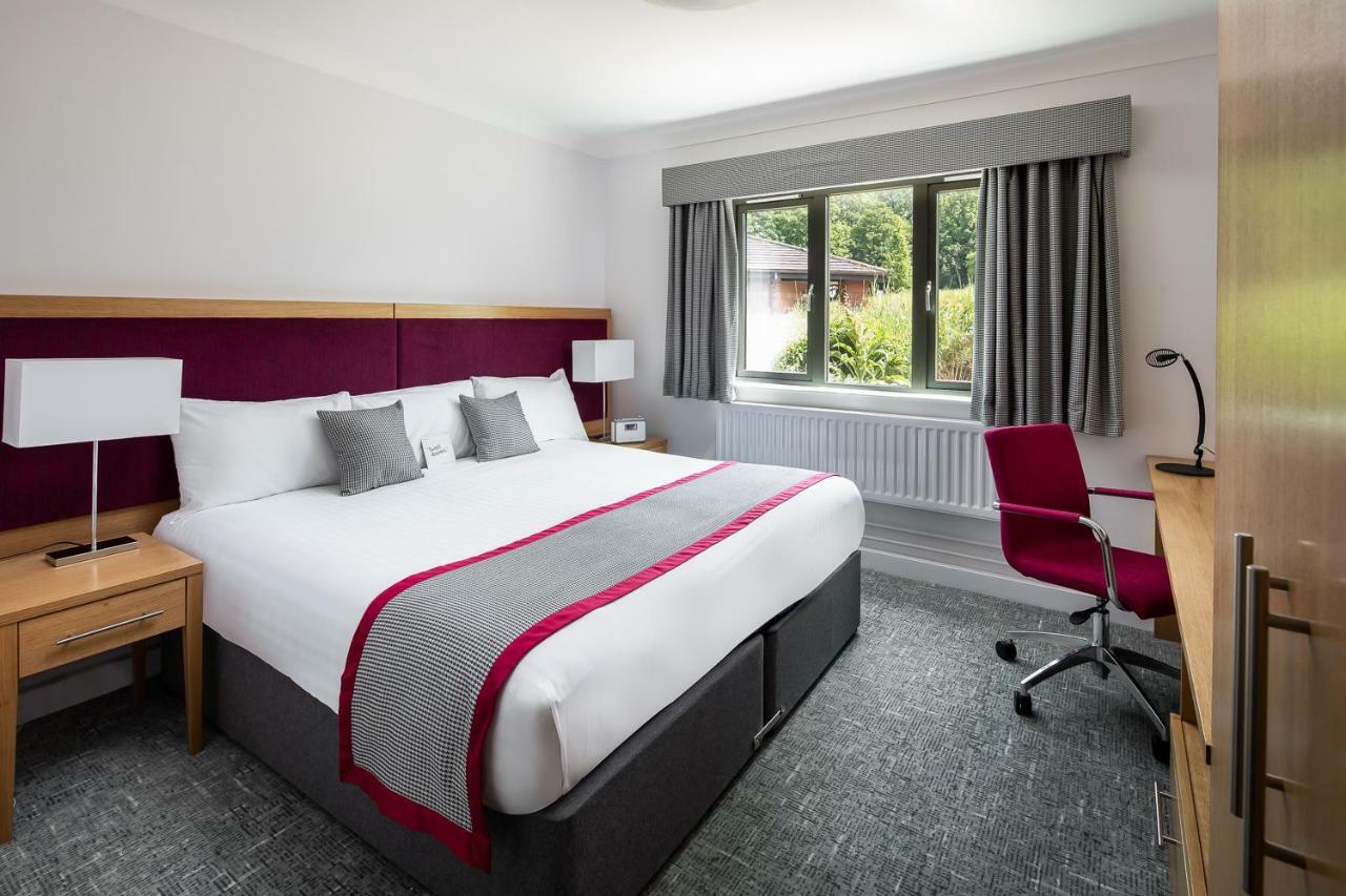 Hotel Warwick Conferences - Radcliffe Tile Hill Exterior foto